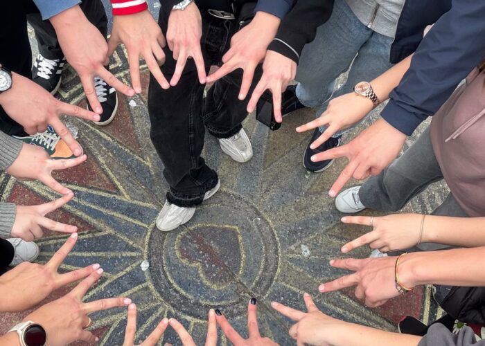 WhatsApp Image 2025-12-08 at 14.54.11 (1) WhatsApp Image 2025-12-08 at 14.54.11 (1)